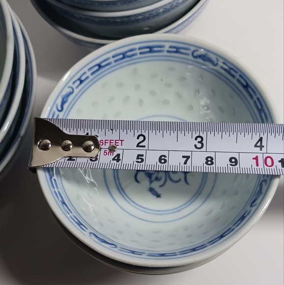 Bundle of 9 Rice Eyes Bowls Dragon & Flower Patterns Blue & White - Picture 6 of 7